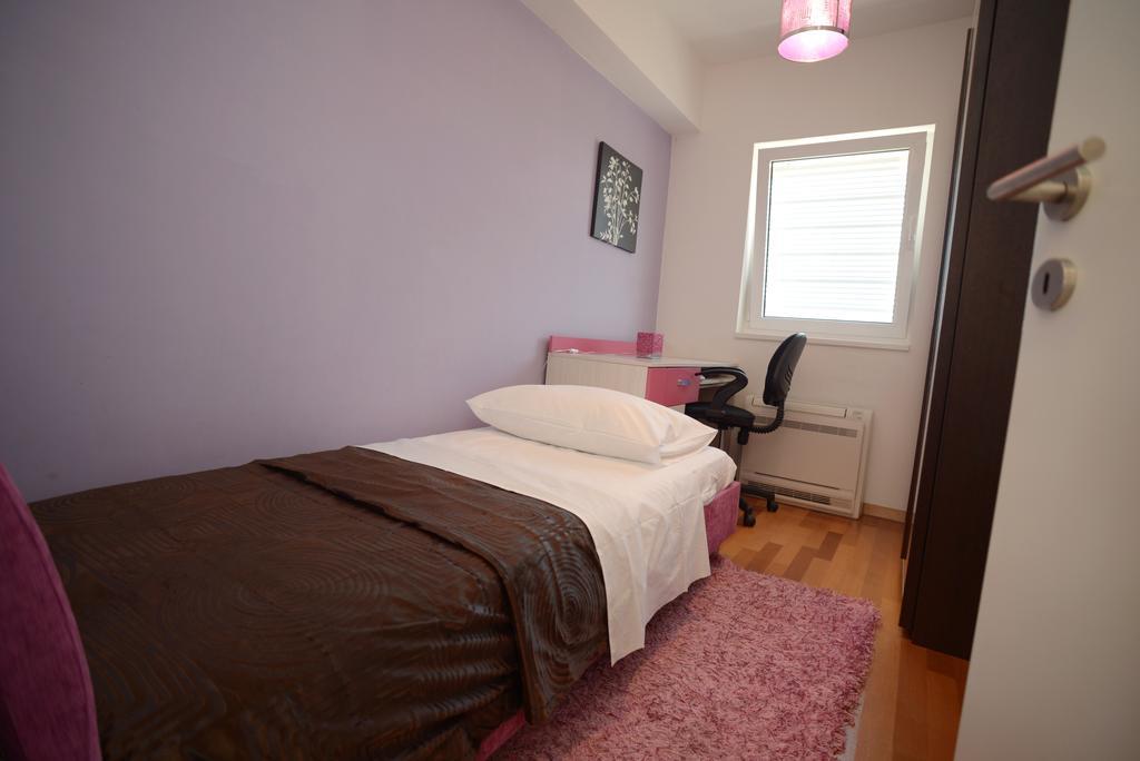 Base Bridge Apartment - Zadar City Centre - Free Parking Екстер'єр фото