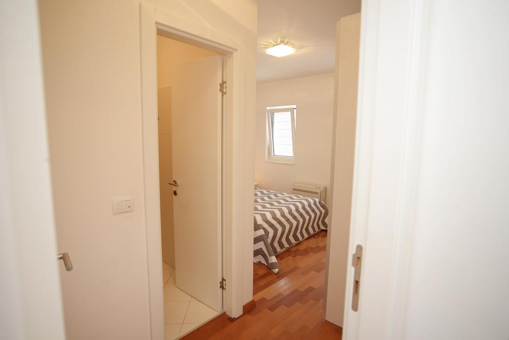 Base Bridge Apartment - Zadar City Centre - Free Parking Екстер'єр фото